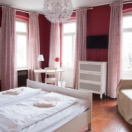 بيت ضيافة Hemingway's 2*