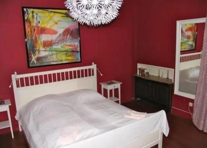 Hemingway's 2* Heidelberg